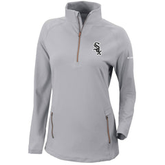 MLB Chicago White Sox Columbia Women's Omni-Wick Outward Nine Quarter-Zip Pullover Top
