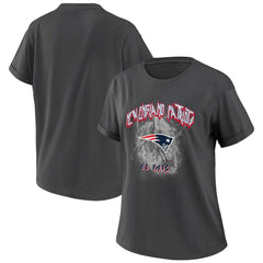 WEAR by Erin Andrews Women's Boyfriend T-Shirt - New England Patriots