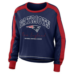 WEAR by Erin Andrews Women's Color Block Modest Crop Long Sleeve T-Shirt - New England Patriots