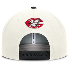 MLB Cincinnati Reds Nike Cooperstown Pro Dri-FIT Snapback Hat