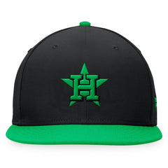 MLB Houston Astros Fanatics Lucky Snapback Hat