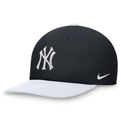 MLB New York Yankees Nike Two-Tone Snapback Hat