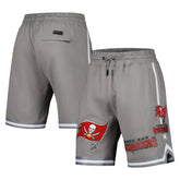 Pro Standard Classic Chenille Shorts - Tampa Bay Buccaneers