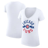 MLB Chicago Cubs G-III 4Her by Carl Banks Women's Super-Slim Fit Lightweight City Graphic V-Neck T-Shirt