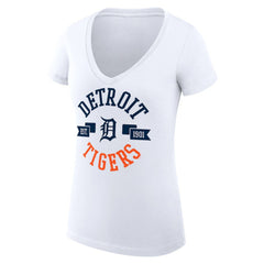 MLB Detroit Tigers G-III 4Her by Carl Banks Women's Super-Slim Fit Lightweight City Graphic V-Neck T-Shirt