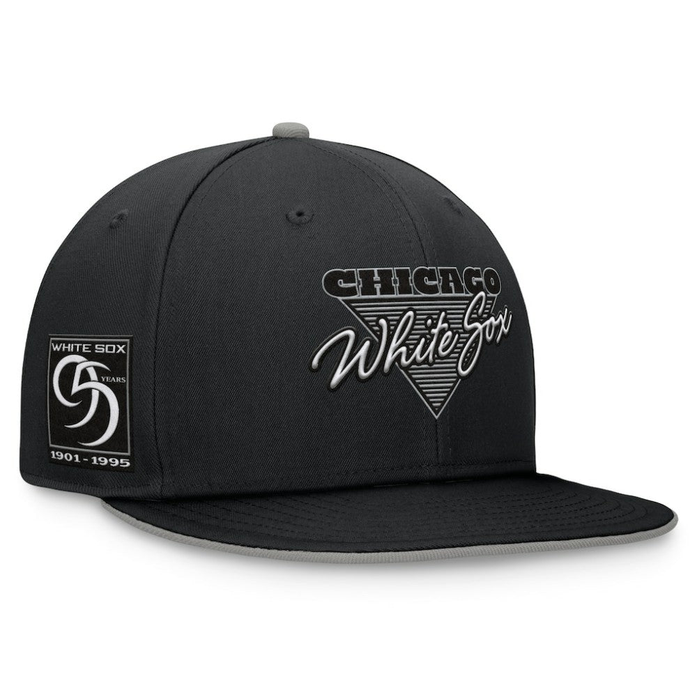 MLB Chicago White Sox Fanatics Fundamental Tri-Script Fitted Hat