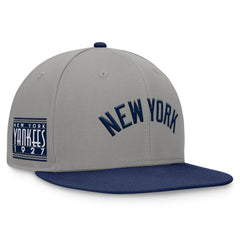 MLB New York Yankees Fanatics Fundamental Two-Tone Fitted Hat