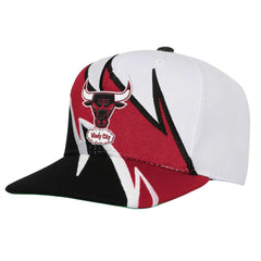 NBA Chicago Bulls Youth Wave Runner Snapback Hat