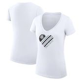 NBA Brooklyn Nets G-III 4Her by Carl Banks Women's Super-Slim Fit Lightweight Heart V-Neck T-Shirt