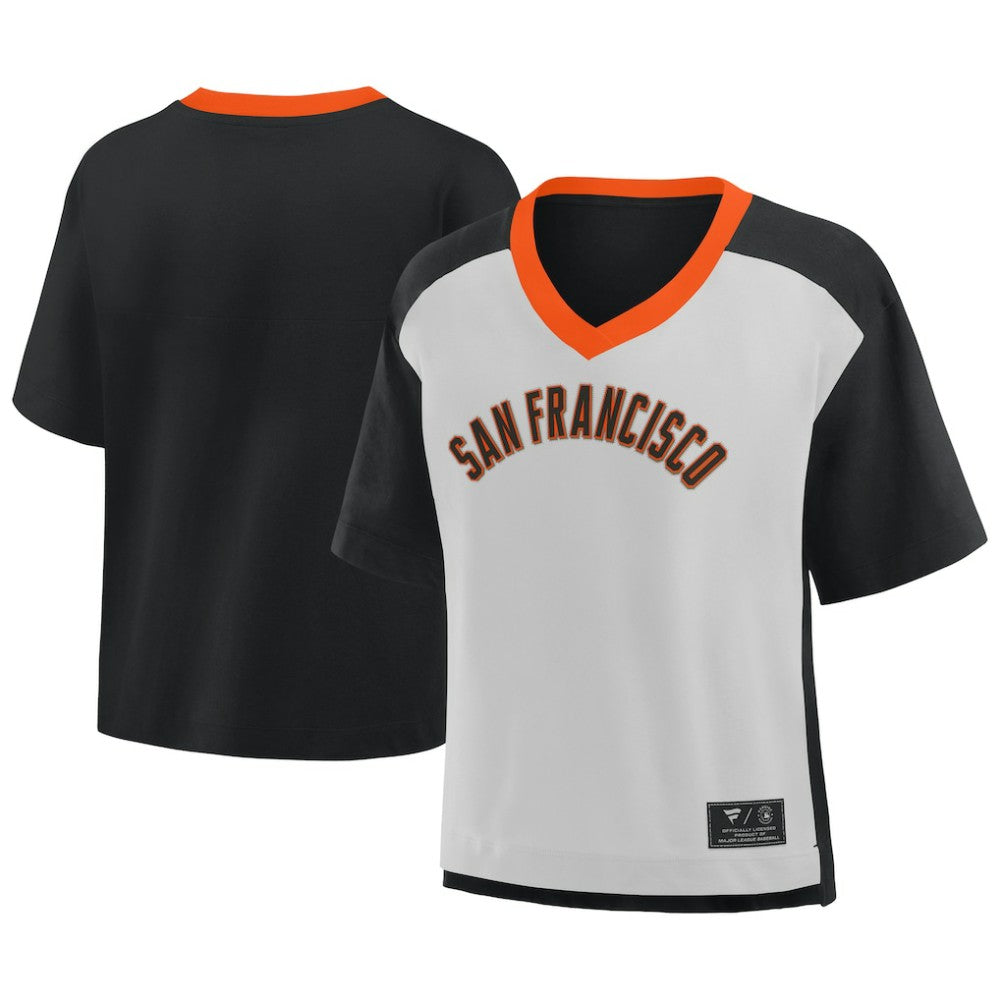 MLB San Francisco Giants Fanatics Oversized Race To Win V-Neck T-Shirt