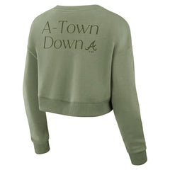 MLB Atlanta Braves Fanatics Women's Studio Cropped Pullover Sweatshirt