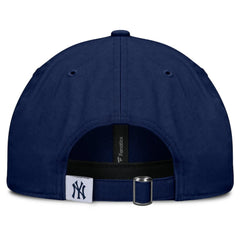 MLB New York Yankees Fanatics Women's Fly Out Adjustable Hat
