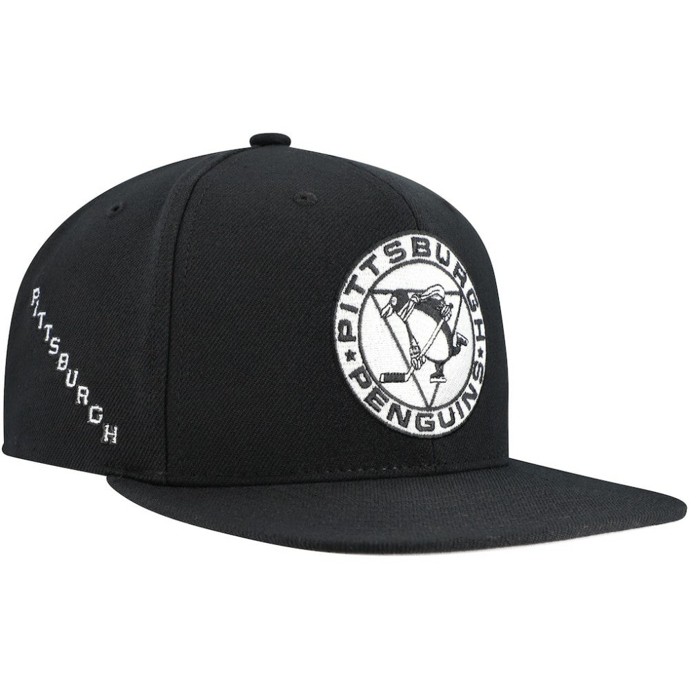 NHL Black Pittsburgh Penguins Mitchell & Ness Team Snapback Hat