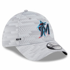 MLB Miami Marlins New Era 2025 MLB Clubhouse 39THIRTY Flex Hat