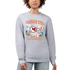 G-III 4Her by Carl Banks Women's Flower Logo Graphic Fleece Pullover Sweatshirt - Kansas City Chiefs
