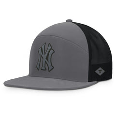 MLB New York Yankees Fanatics Fairweather Adjustable Hat