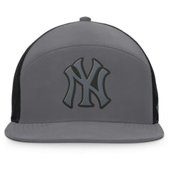 MLB New York Yankees Fanatics Fairweather Adjustable Hat