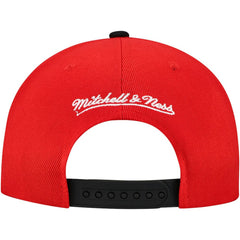 NHL Red/Black Chicago Blackhawks Mitchell & Ness Underarch Two-Tone Pro Crown Snapback Hat