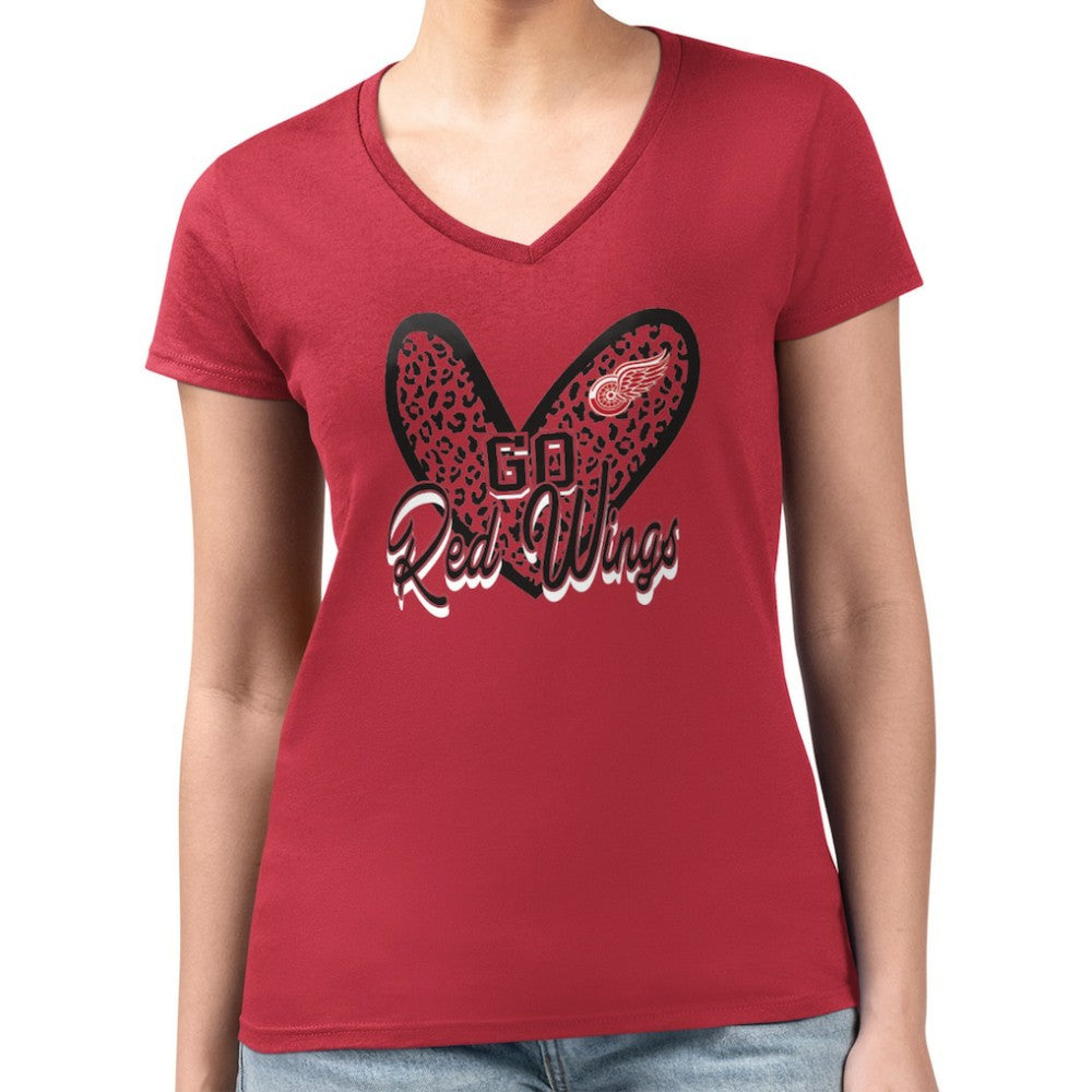 NHL Red Detroit Red Wings G-III 4Her by Carl Banks Women's Super-Slim Fit Lightweight Animal Print Heart V-Neck T-Shirt