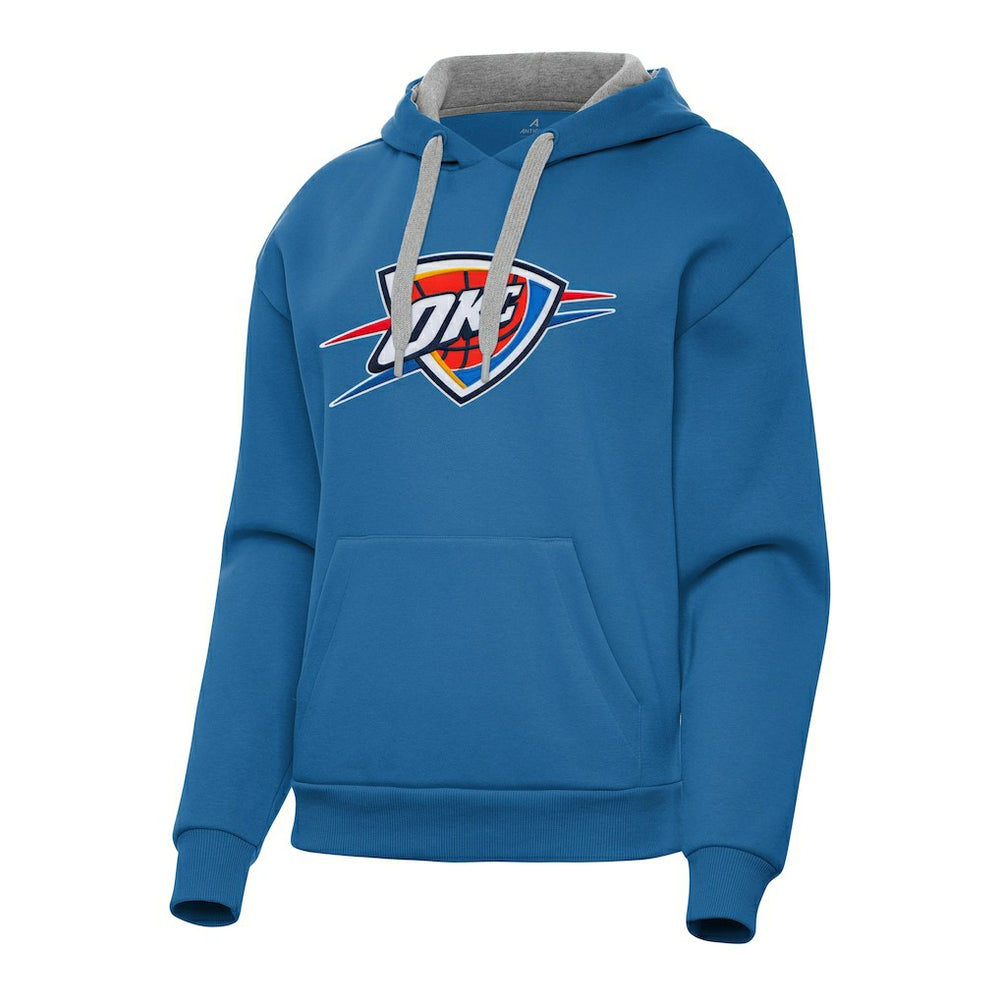 NBA Oklahoma City Thunder Antigua Women's Victory Pullover Hoodie