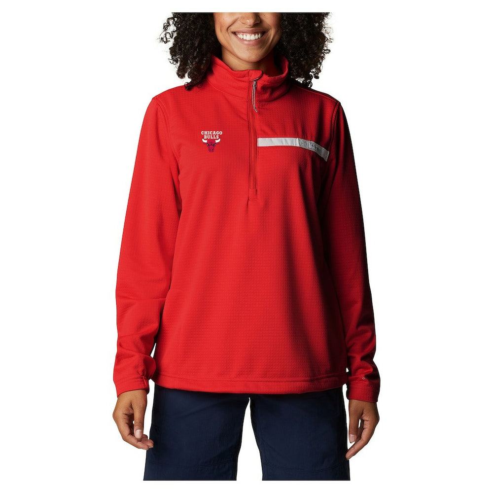 NBA Chicago Bulls Women's Skiff Guide Fleece Pullover Top