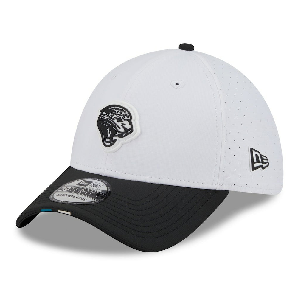 2025 NFL Training Camp Throwback Logo 39THIRTY Flex Hat - Jacksonville Jaguars
