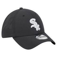 MLB Chicago White Sox New Era Night 39THIRTY Flex Hat