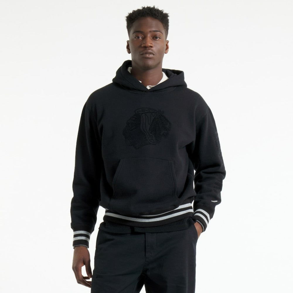 NHL Black Chicago Blackhawks Todd Snyder by Fanatics Relaxed Canadian Fleece Hoodie