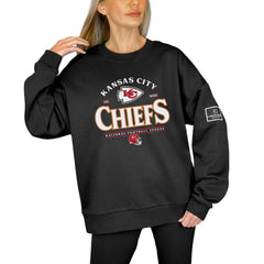 Gameday Couture Women's Oversized Players Only Black Label Pullover Sweatshirt - Kansas City Chiefs