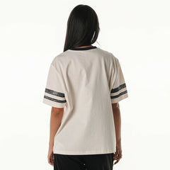 The Wild Collective Women's Vintage Drop Shoulder Oversized Boyfriend T-Shirt - New England Patriots