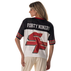 The Wild Collective Women's Boxy Cropped Mesh T-Shirt - San Francisco 49ers