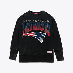 Women's Delineate Mineral Wash Crewneck Sweatshirt - New England Patriots