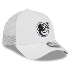 MLB Baltimore Orioles New Era 2026 Batting Practice Apex 9FORTY Adjustable Trucker Hat