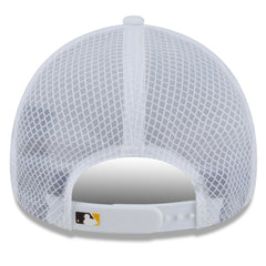 MLB San Diego Padres New Era 2026 Batting Practice Apex 9FORTY Adjustable Trucker Hat