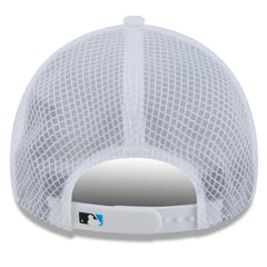 MLB Miami Marlins New Era 2026 Batting Practice Apex 9FORTY Adjustable Trucker Hat