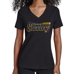 Starter Women's Groovy Script V-Neck T-Shirt - Pittsburgh Steelers