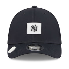 MLB New York Yankees New Era 2026 Clubhouse M-Crown 39THIRTY Flex Hat