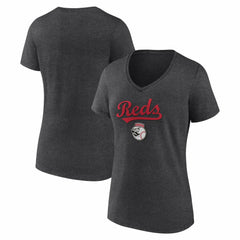 MLB Cincinnati Reds Women's Team Lockup V-Neck T-Shirt