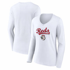 MLB Cincinnati Reds Women's Team Lockup Long Sleeve V-Neck T-Shirt