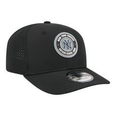 MLB New York Yankees New Era Circle 9SEVENTY Adjustable Hat