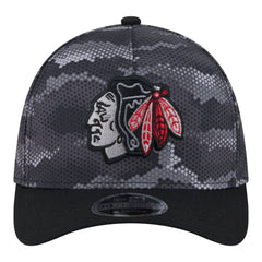 NHL Black Chicago Blackhawks New Era Zero Dark 39THIRTY Flex Hat