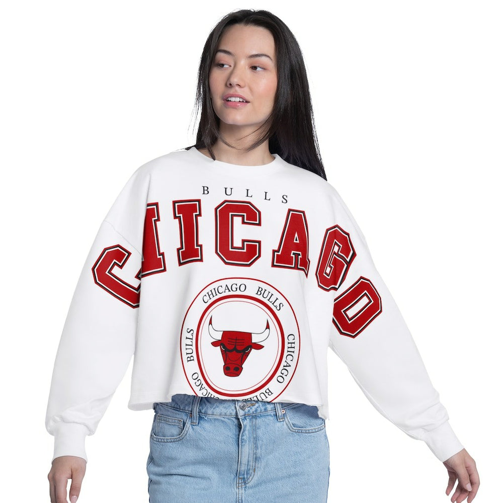 NBA Chicago Bulls G-III 4Her by Carl Banks Women's Bleachers Cropped French Terry Sweatshirt