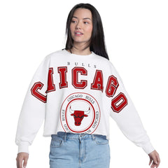 NBA Chicago Bulls G-III 4Her by Carl Banks Women's Bleachers Cropped French Terry Sweatshirt
