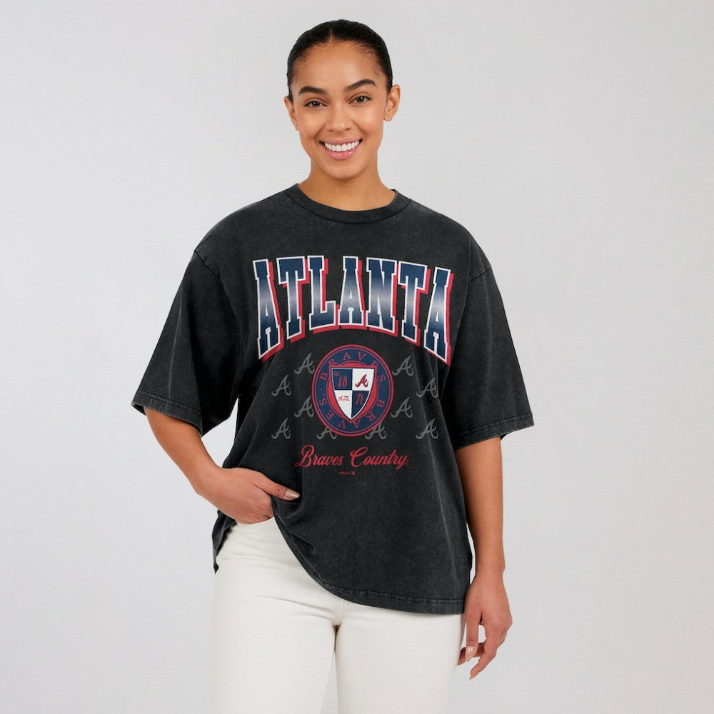 MLB Atlanta Braves WEAR by Erin Andrews Women's Oversized Boyfriend T-Shirt