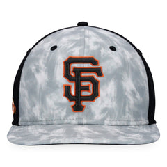 MLB San Francisco Giants Majestic Smoke Dye Snapback Hat