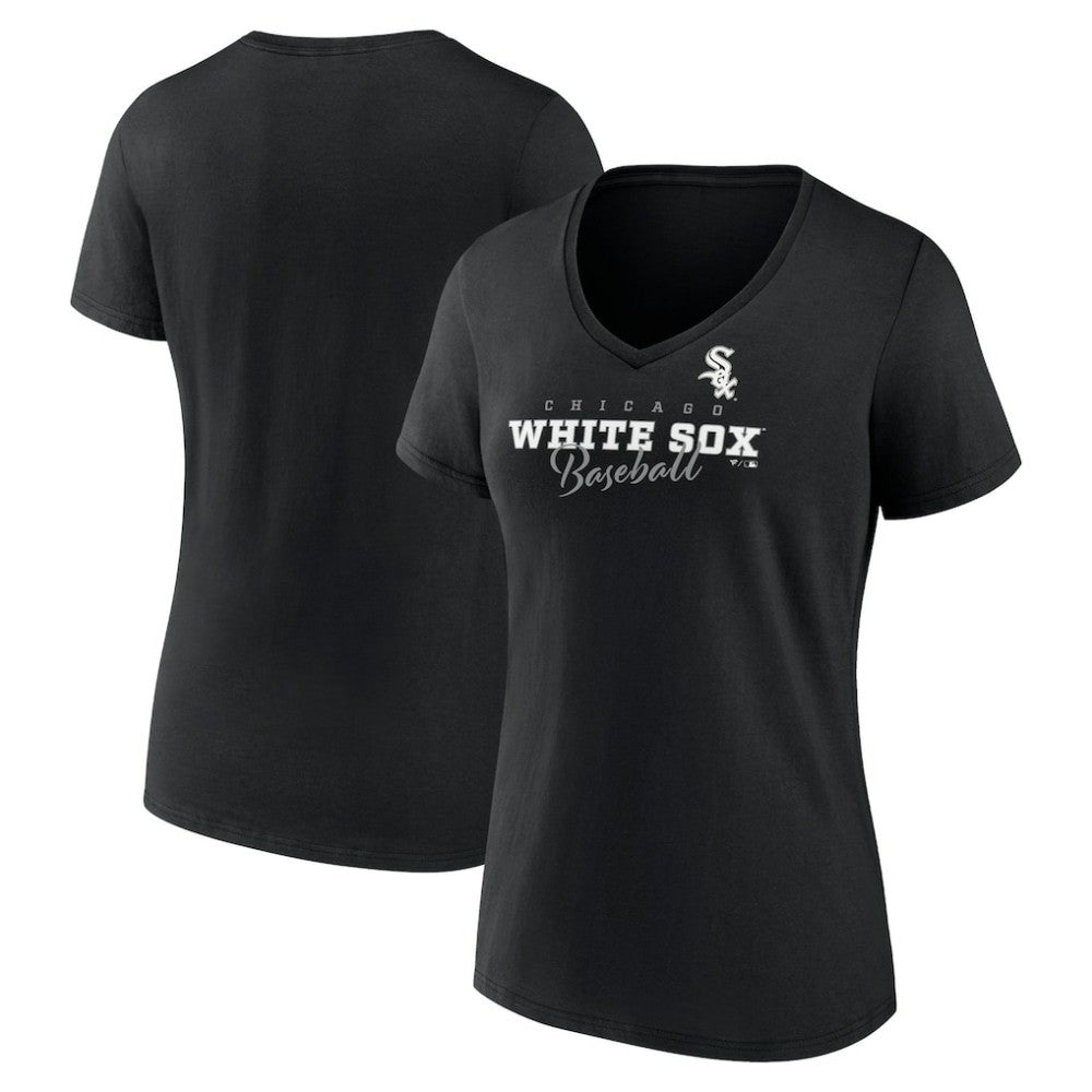 MLB Chicago White Sox Women's Back In Business V-Neck T-Shirt