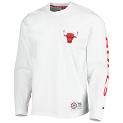 NBA Chicago Bulls Tommy Jeans Matthew 2-In-1 T-Shirt & Hoodie Combo Set