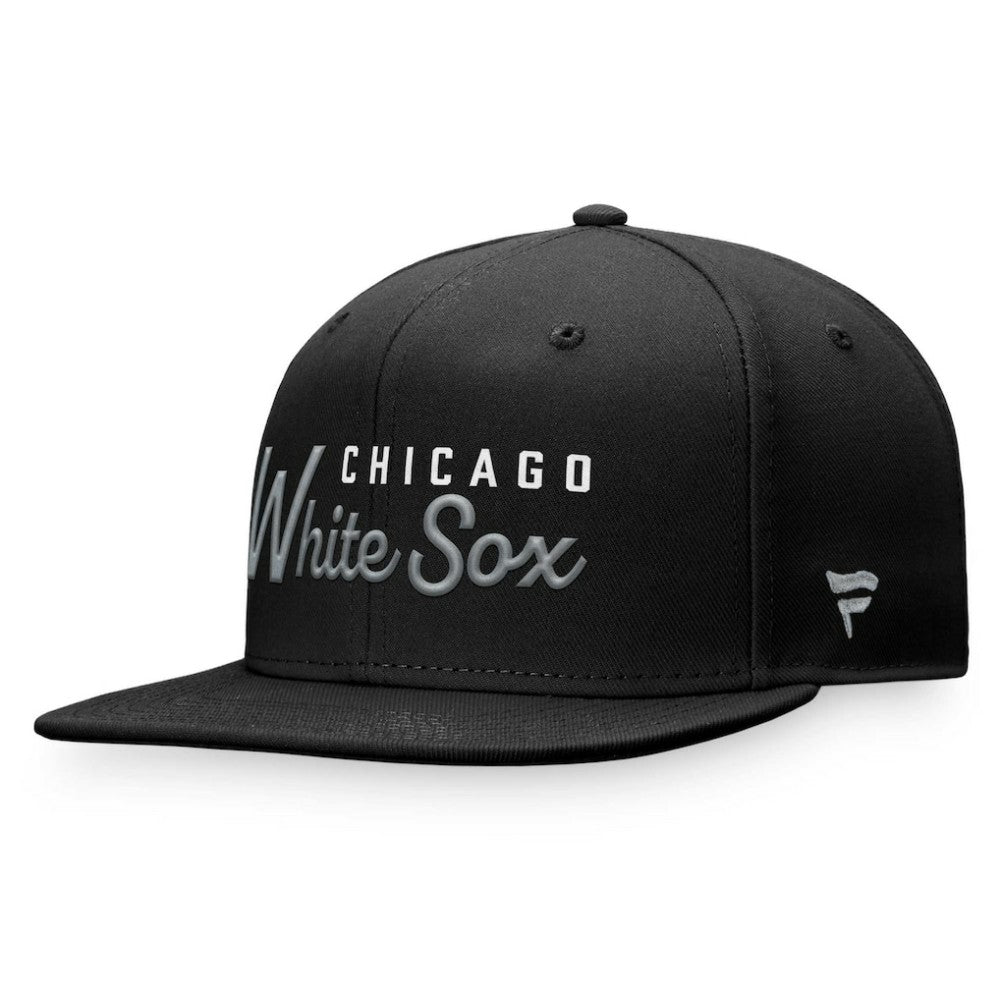 MLB Chicago White Sox Fanatics Script Snapback Hat