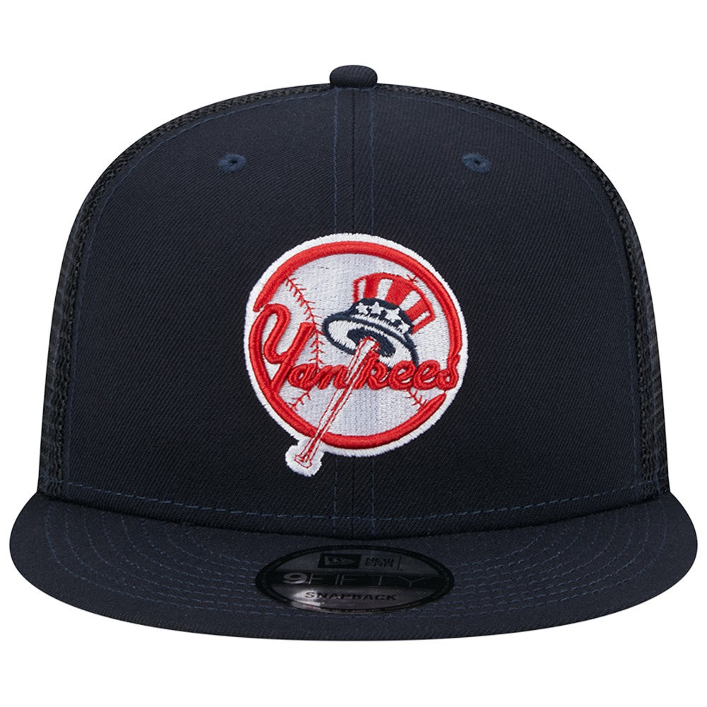 MLB New York Yankees New Era Team Color Trucker 9FIFTY Snapback Hat