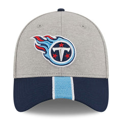 Striped 39THIRTY Flex Hat - Tennessee Titans